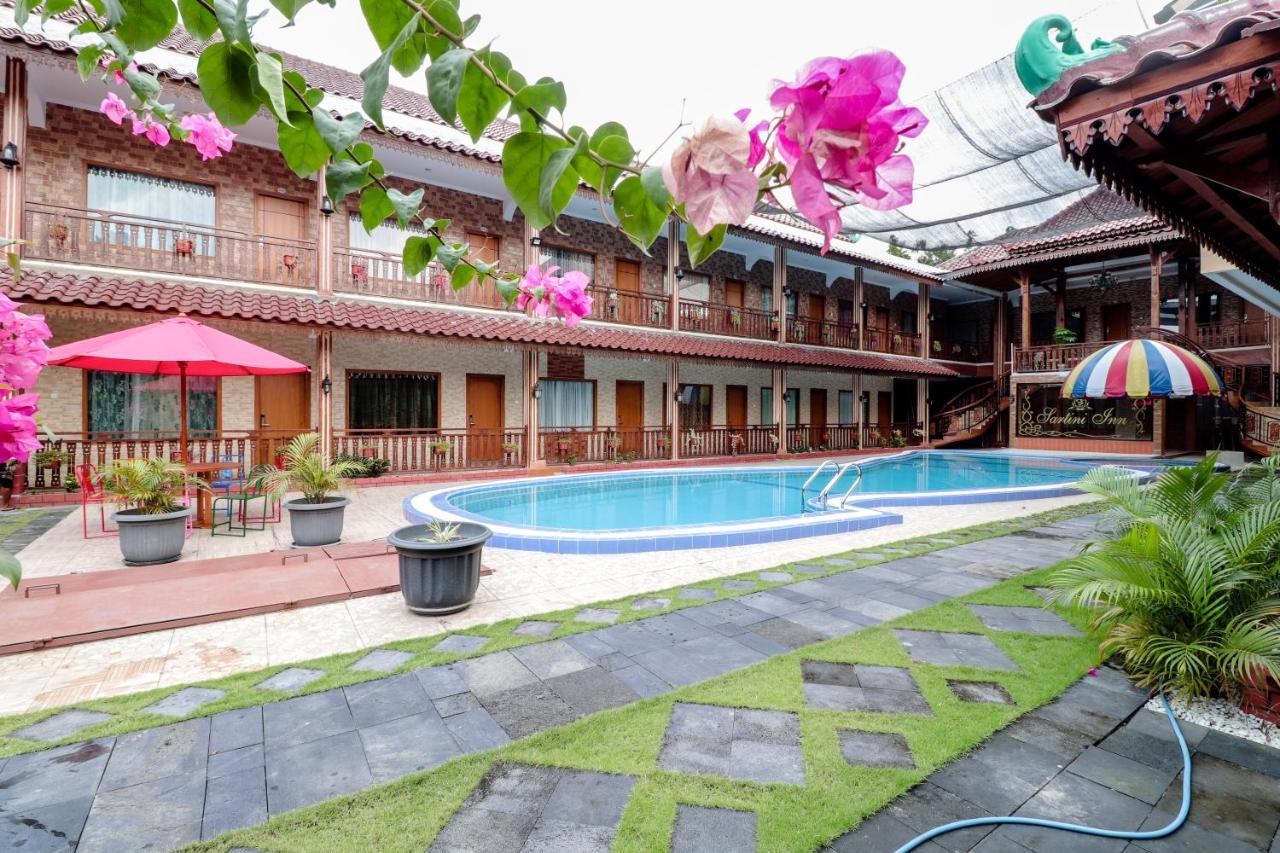Sartini Inn Jogja Джокякарта Екстериор снимка