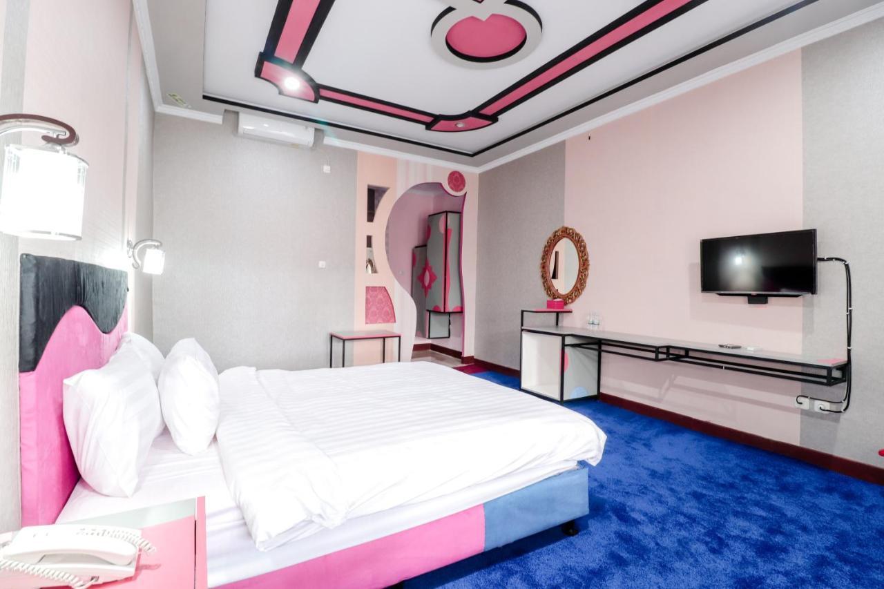 Sartini Inn Jogja Джокякарта Екстериор снимка